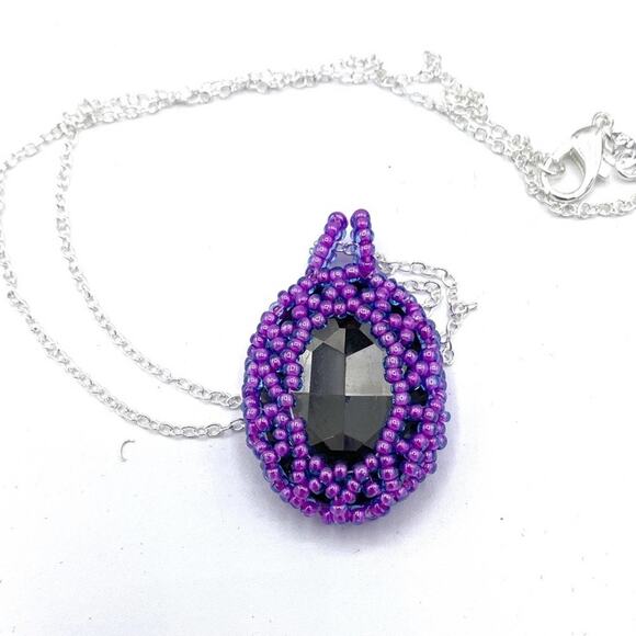 New Handmade Purple Beaded Crystal bezeled Pendant on Silver plated Chain - Picture 4 of 7